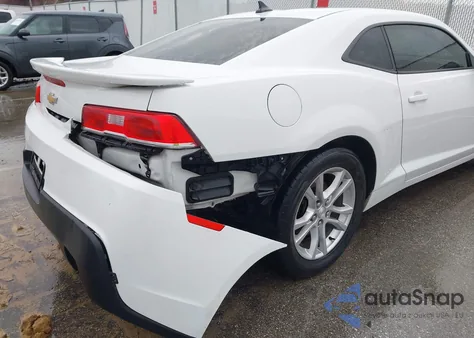 2015 Chevrolet Camaro 2Ls из США, поврежденный, VIN 2G1FB1E34F9122848